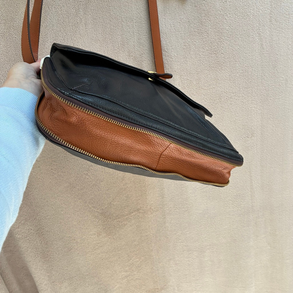 Danier Crossbody Bag Black, Tan & Cream Real Leather Timeless Vintage Neutral - Picture 13 of 16